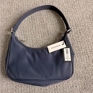 NWT Aritzia Babaton Revenue Bag
